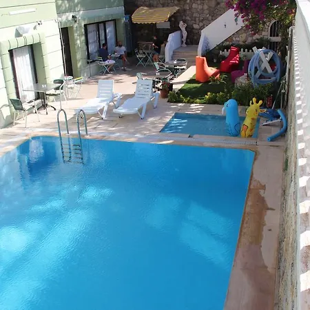Hotel Kabasakal 2*
